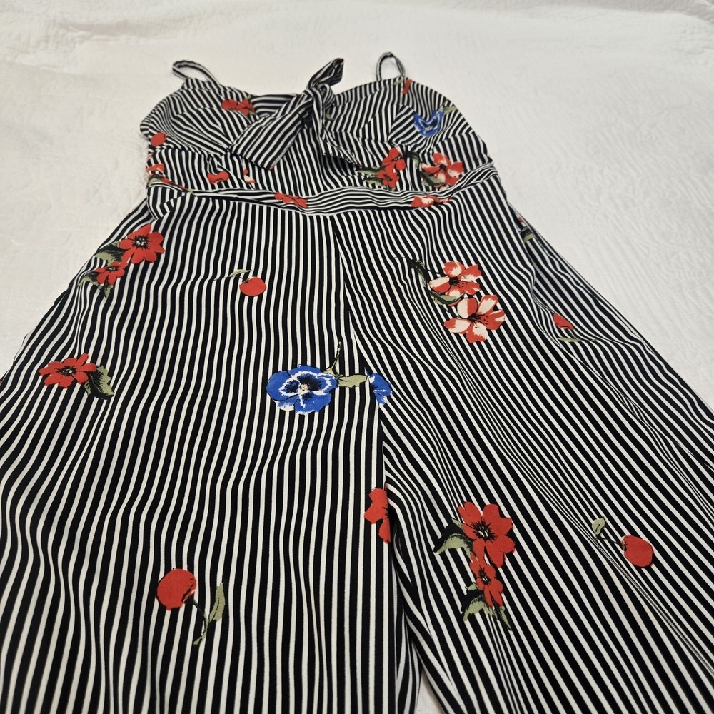 Japna Pinstripe Floral Capri Jumpsuit Tropical Resortwear Vacation Sleeveless S - Picture 3 of 13